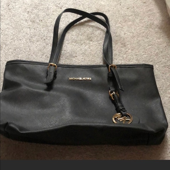 Michael Kors Handbags - Purse ;)